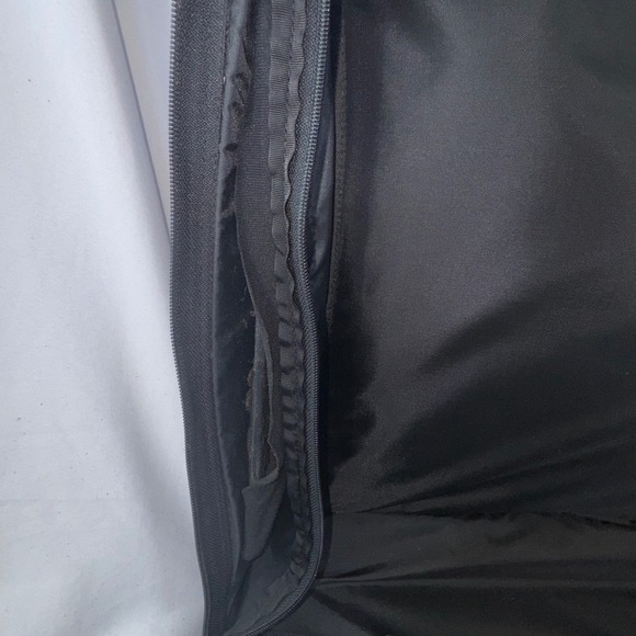 Tumi Wheeled Garment Bag Suitcase Carry On‎ Luggage Travel Business - Picture 13 of 13